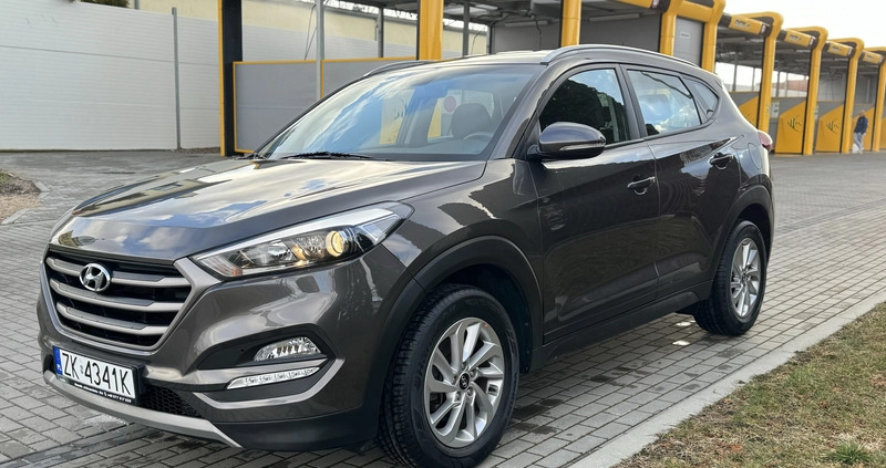Hyundai Tucson cena 72500 przebieg: 50820, rok produkcji 2016 z Koszalin małe 191